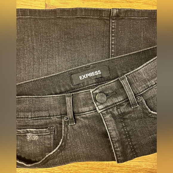 Express Mini Skirt - Picture 4 of 5